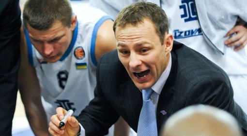 2010–2011 metų sezone R.Jarutis buvo „Azovmaš“ vyr. treneriu (Fotodiena.lt)