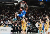 Y.Makoundou buvo padėkota už darbą (FIBA Europe nuotr.)