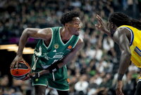 N.Hayesas-Davisas prisistatė Eurolygoje (Euroleague.net)