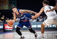 S.Jovičius persikėlė į Valensiją (FIBA nuotr.)