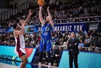 A.Milaknis pelnė 2 taškus (FIBA nuotr.)