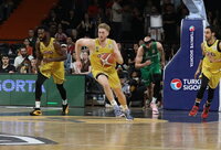 B.Manekas pelnė 15 taškų