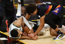 NBA: „Suns“ – „Bucks“