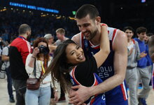 Eurolyga: „Anadolu Efes“ –...