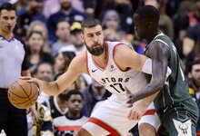 NBA: „Raptors“ – „Bucks“