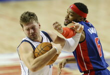 NBA: „Mavericks“ – „Pistons“