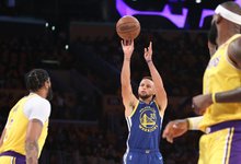 NBA: „Lakers“ – „Warriors“
