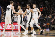 NBA: „Spurs“ – „Thunder“