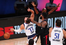 NBA atkrintamosios: „Clippers“ –...