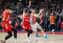 „Bayern“ – „Crvena Zvezda“
