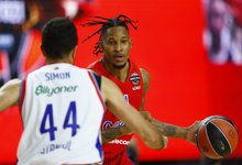 Pusfinalis: CSKA – „Anadolu Efes“