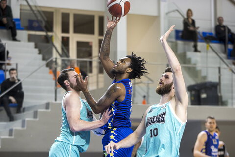 LKL: „Pieno žvaigždės“ – „Wolves“