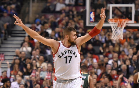 NBA: „Raptors“ – „Bucks“