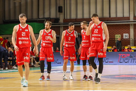 M Basket
