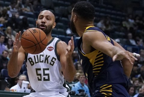 NBA: „Pacers“ – „Bucks“
