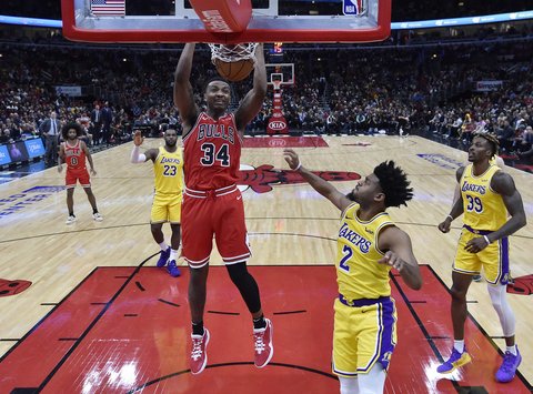 NBA: „Lakers“ – „Bulls“