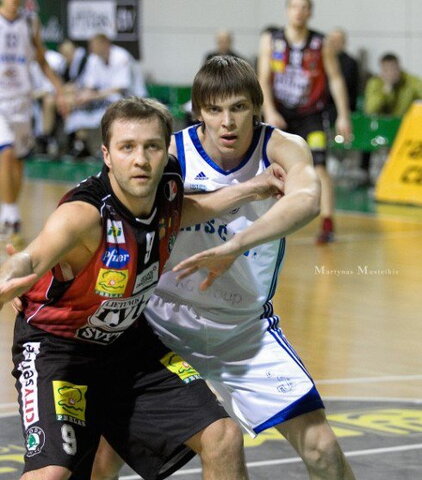 "Aisčiai" - "Lietuvos rytas"