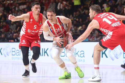 „Crvena Zvezda“ – „Olympiacos“