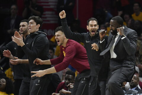 NBA: „Cavaliers“ – „Raptors“