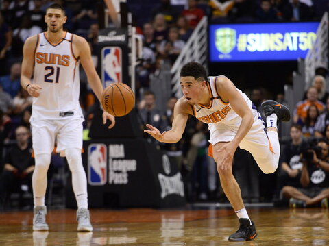 NBA: „Rockets“ – „Suns“