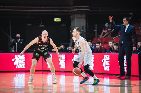 „Rytas“ – „Lietkabelis“