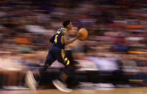 NBA: „Suns“ – „Pacers“