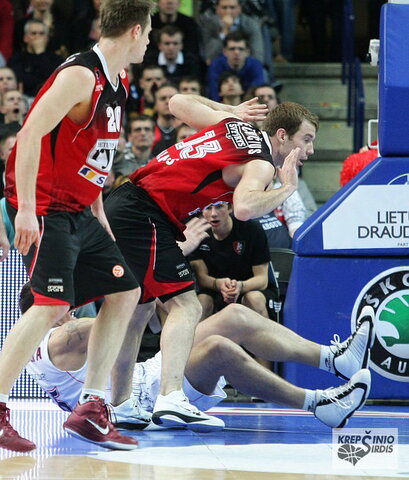 Martynas Gecevičius su Brad Newley