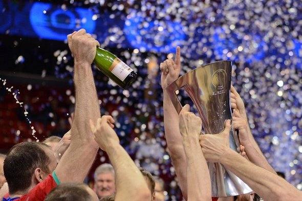 Lokomotiv triumfas Europos taurėje