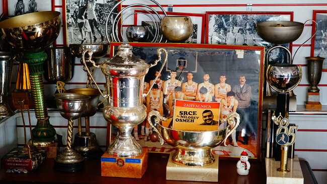 „Crvena Zvezda“ biuras
