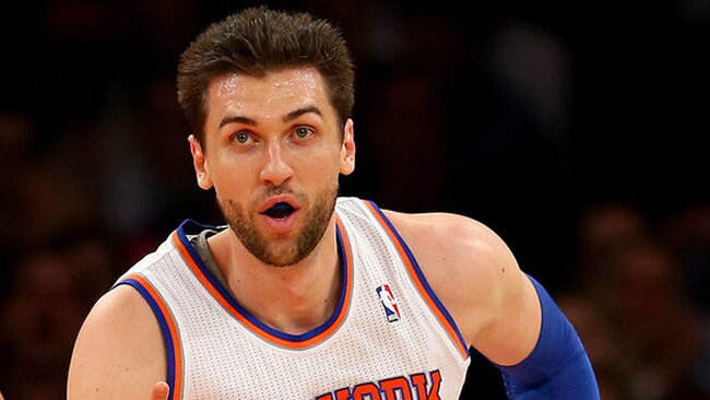 A.Bargnani ir toliau turėtų atstovauti „Knicks“ (Scanpix)