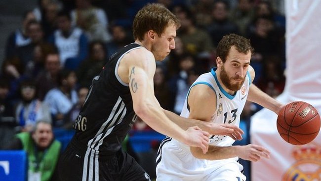 S.Rodriguezas pirmoje akistatoje į „Žalgirio“ krepšį įmetė 8 taškus (AFP-Scanpix )