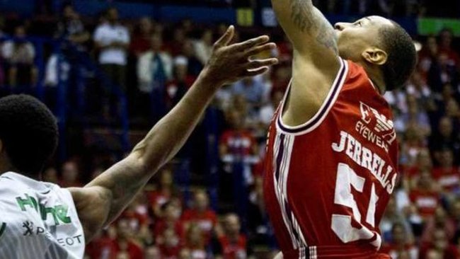 C.Jerrellsas pataikė 6 tritaškius iš 8 bandymų (Scanpix nuotr.)