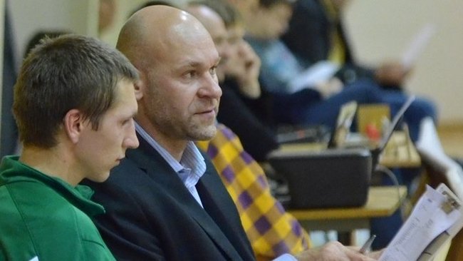 Iš Minsko komandos atleistas A.Straupis stoja prie „Šilutės“ vairo (A.Čižos nuotr.)
