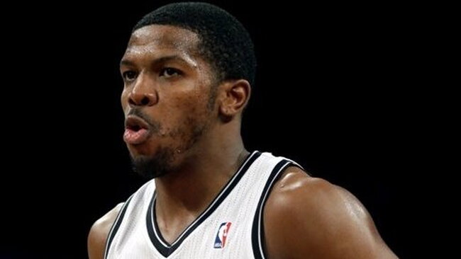 J.Johnsono tritaškiai varė į neviltį NBA čempionus (Scanpix)