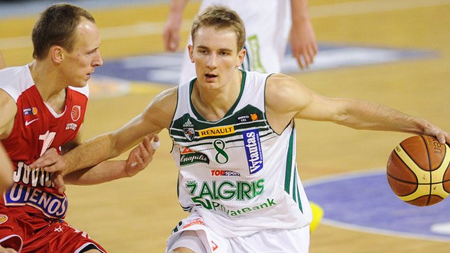 V.Kariniauskui prognozuojama Š.Jasikevičiaus ateitis (Fotodiena.lt)