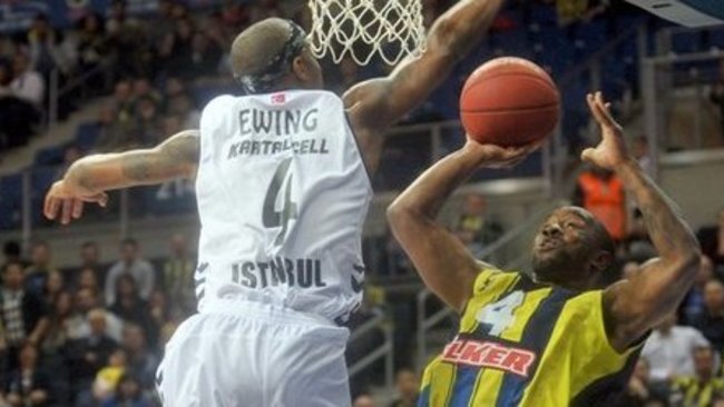 Du turkų klubai sulaukė FIBA sankcijų (Scanpix)