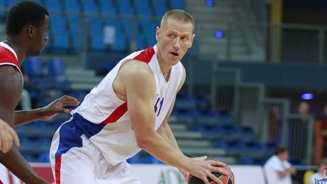 D.Zavackas gali karjerą tęsti Italijoje (CSKAbasket.com nuotr.)