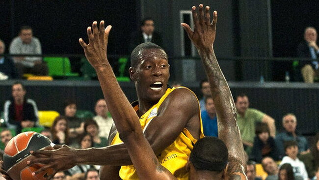 Krepšininkas Vilniuje tikisi patobulėti (Scanpix nuotr.)