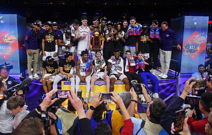 „Jayhawks“ triumfavo NCAA (Scanpix nuotr.)