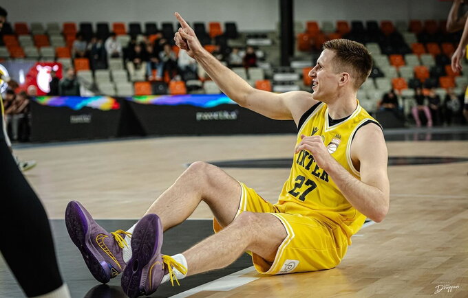 T.Zdanavičius laimėjo akistatą