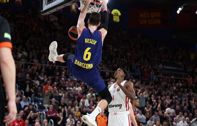 J.Vesely gali keltis į Milaną (Scanpix nuotr.)