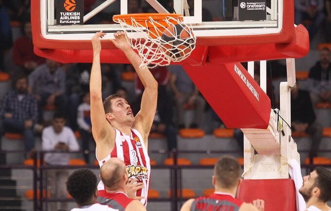 K.Wiltjeras tęs karjerą Pirėjuje (Euroleague.net)
