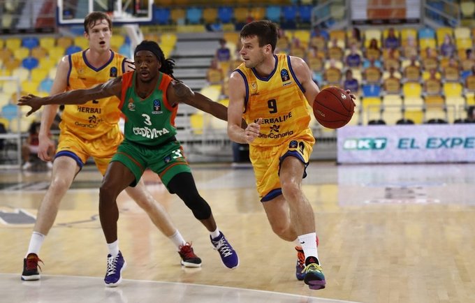 T.Dimša nesurinko nė vieno naudingumo balo (Euroleague.net)