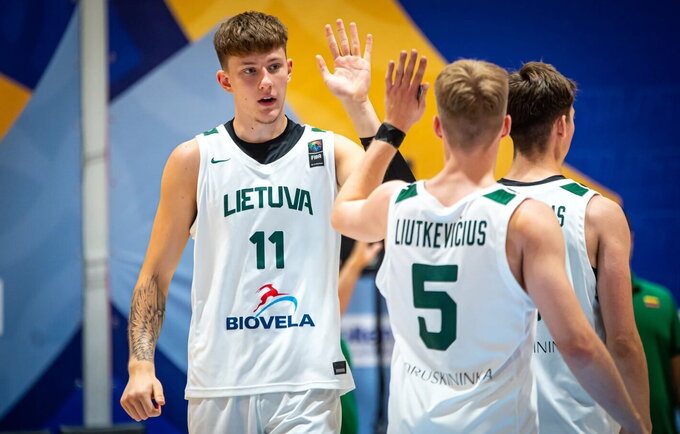A.Butajevas keliasi į Malagą (FIBA Europe nuotr.)