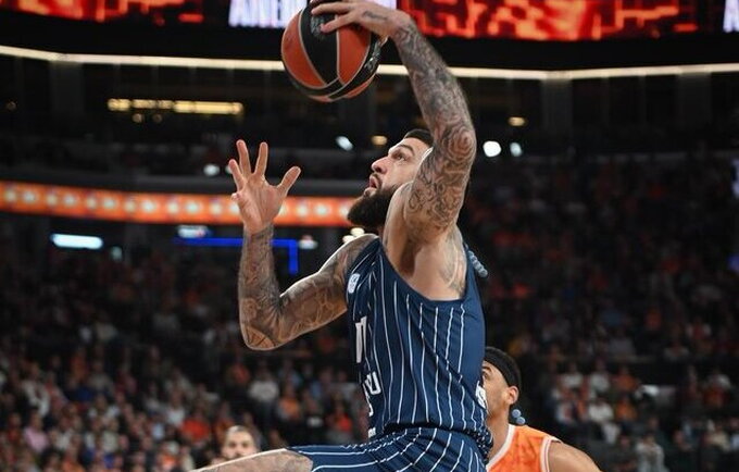 V.Poirier nepakeitė „Anadolu Efes“ krypties