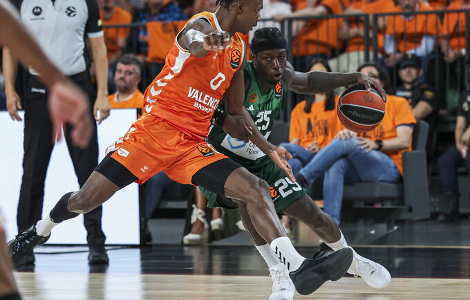 K.Nunnas atstovaus Katarui (Scanpix nuotr.)