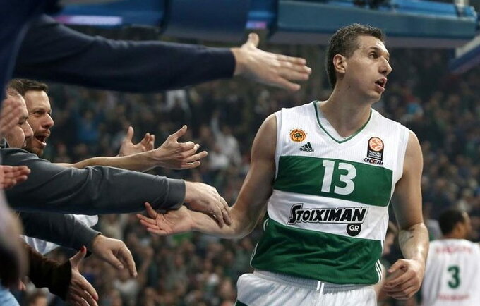 D.Diamantidis po šio sezono atsisveikins su krepšiniu (Scanpix nuotr.)