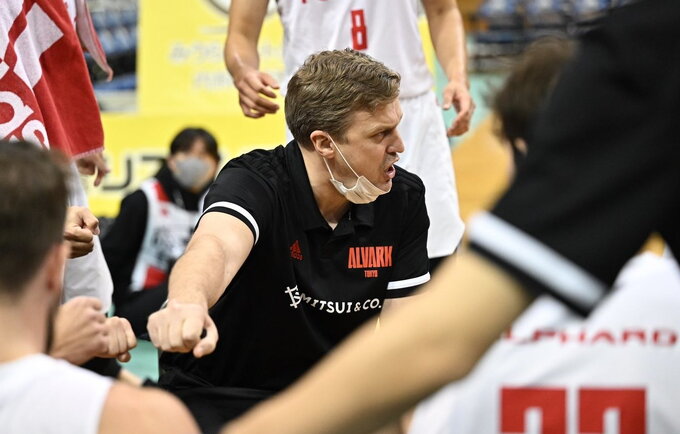 D.Adomaitis sėkmingai dirba Japonijoje