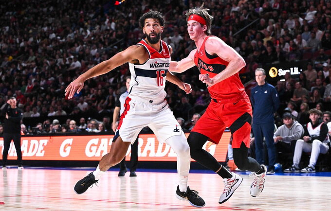 A.Gillas lieka NBA (Scanpix nuotr.)