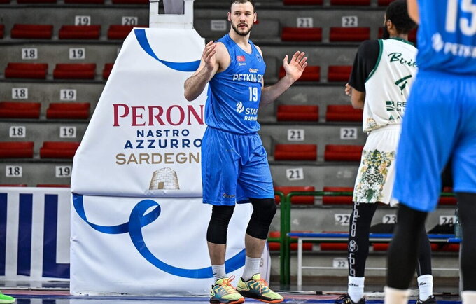 M.Sajus pasirodė starto penkete, bet žaidė trumpai (FIBA nuotr.)